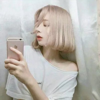 龙纹身的女鬼入镜