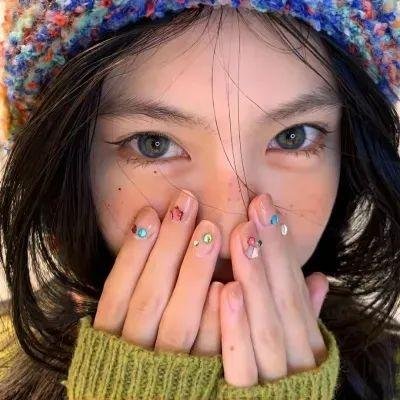 春光绿柳营
